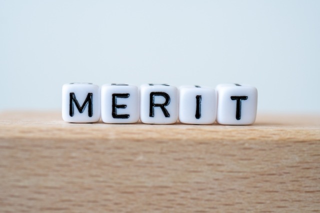 長野県で不用品回収をプロに依頼するメリットとデメリット