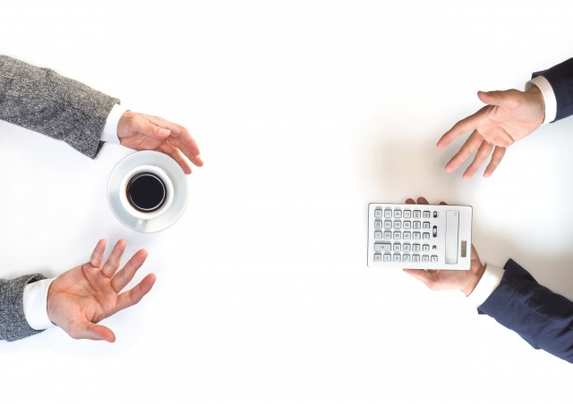 不用品回収業者に値下げ交渉は通用する?具体的な方法と注意点